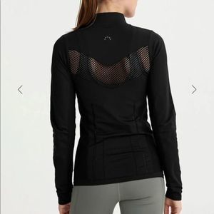 NWT!! Varley Poinsettia Jacket